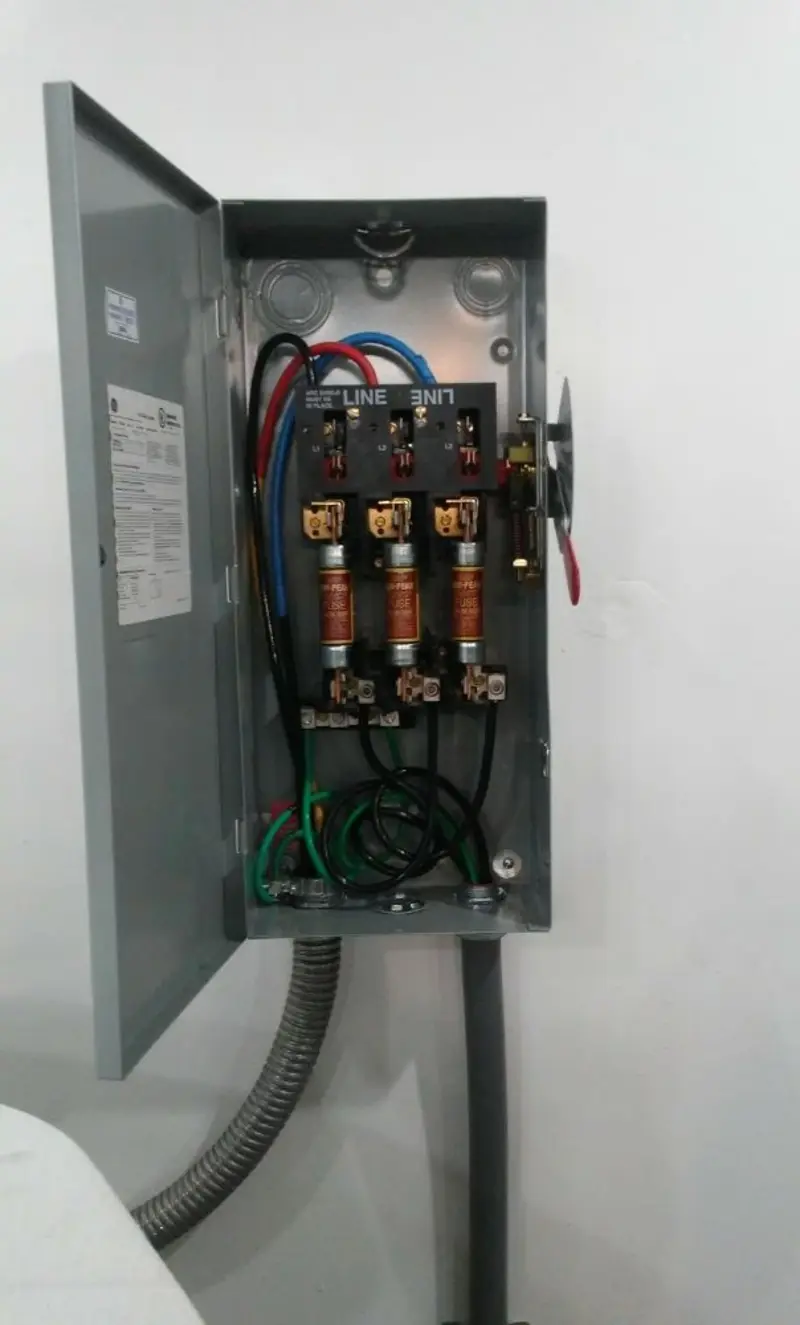 Three-phase disconnect switch installed for Electrical Wiring & Rewiring in Alpine